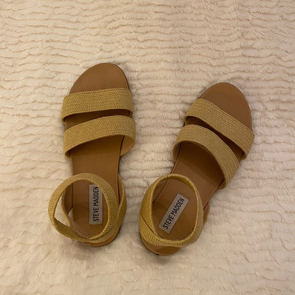 steve madden sandals - Picture 4 of 4